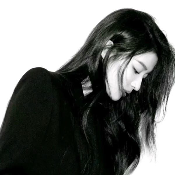 avatar đen trắng buồn (22)