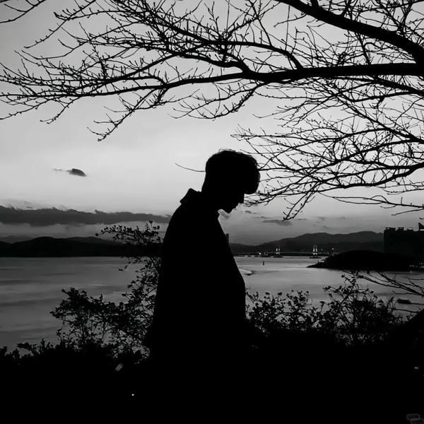 avatar đen trắng buồn (23)