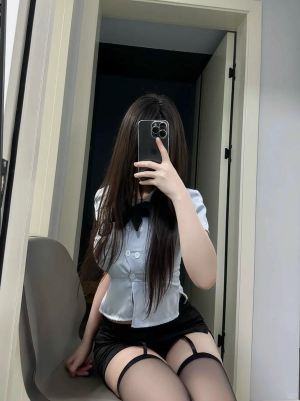 ảnh gái xinh che mặt 17 ảnh gái xinh che mặt 17