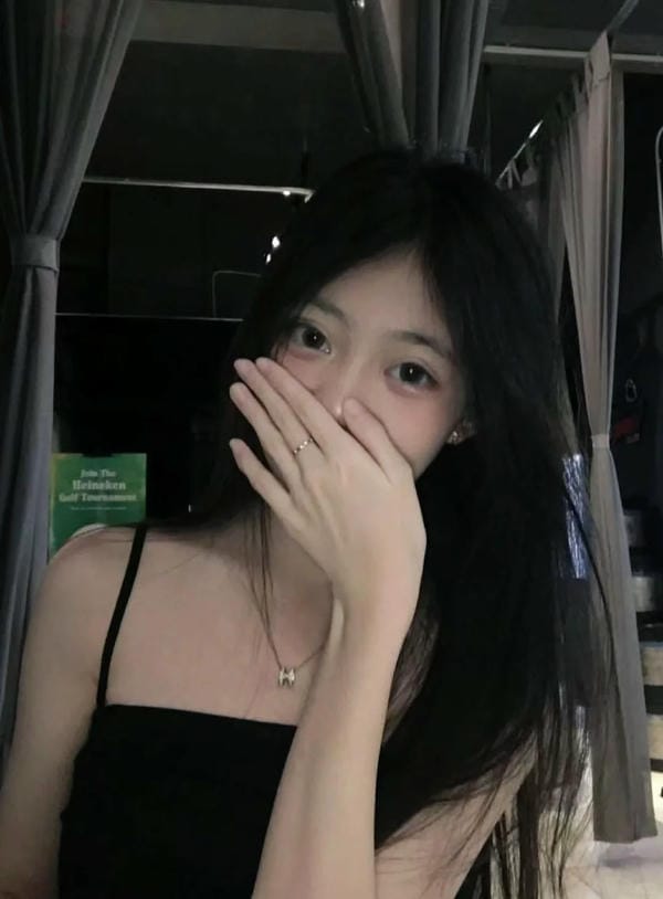 ảnh gái xinh che mặt 29 ảnh gái xinh che mặt 29