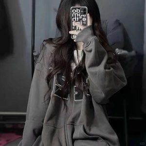 ảnh gái xinh che mặt bằng điện thoại 26