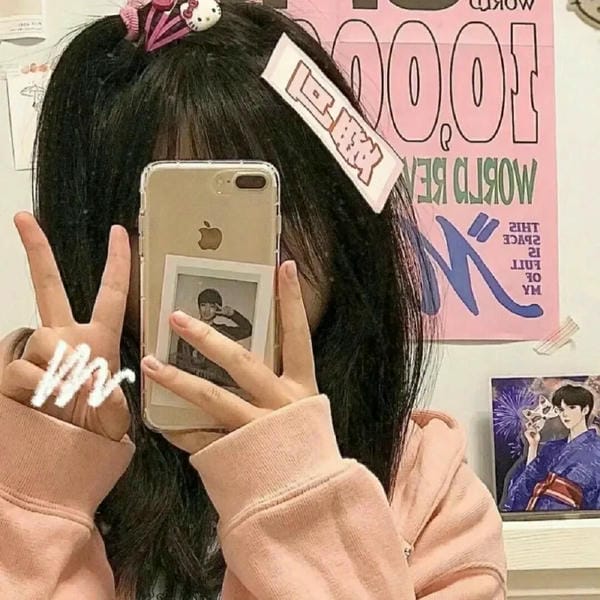 ảnh gái xinh che mặt bằng điện thoại 30
